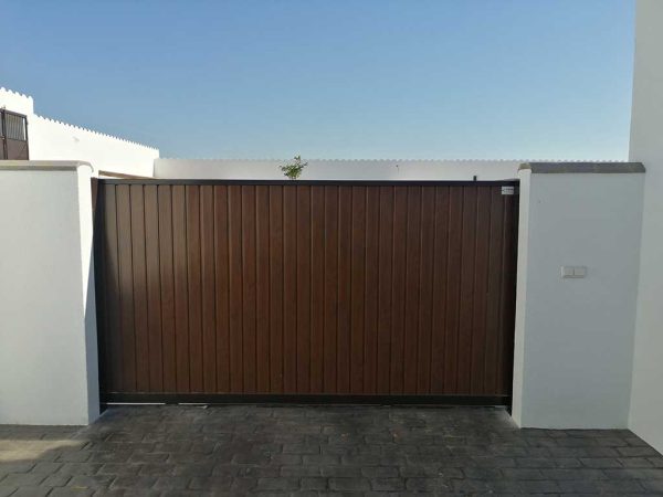 puerta-automatica-abatible-garaje-fermar-albacete-ciudad-real-CE-15